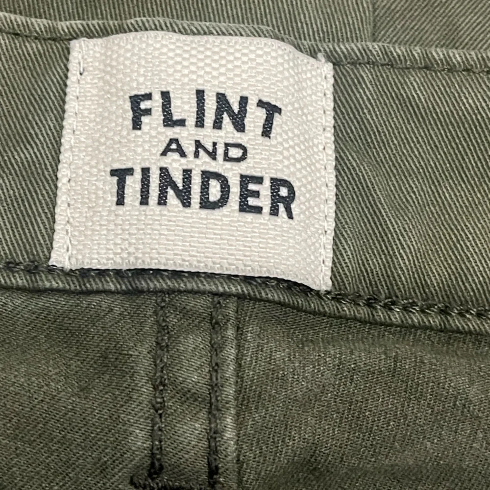 Flint and Tinder Men 36x32 Olive Green Slim Fit Trousers